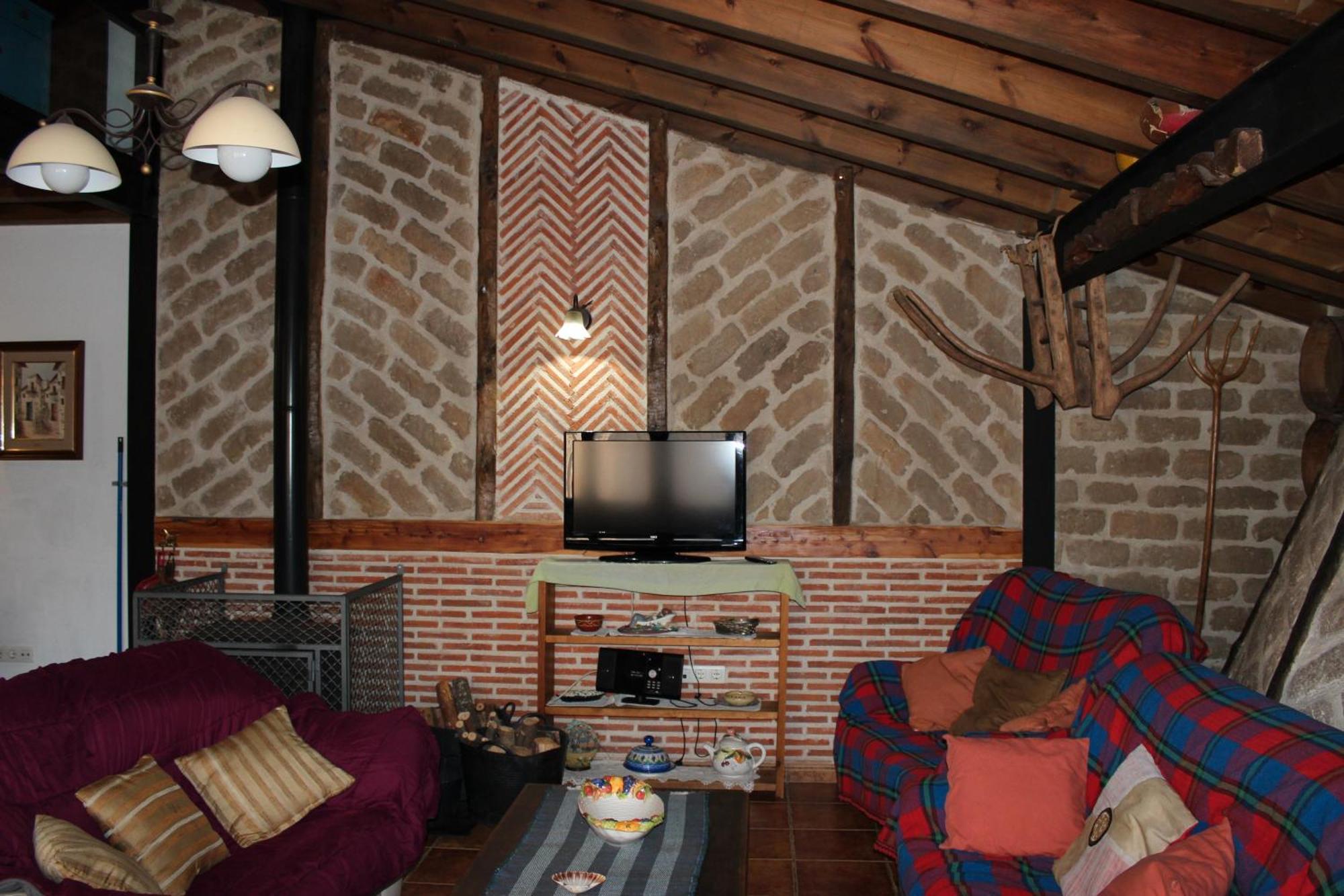 La Chimenea De Soria I Y I I Guest House Espeja de San Marcelino Exterior photo
